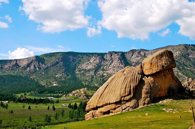 1 Day Coach Tour of Genghis Khan Statue Complex and Terelj National Park Including Lunch - Transport, traffic, and the coach setup