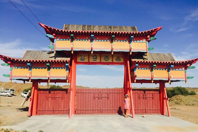 2D,1N Gobi desert and Old city Kharkhorum stay with Nomadic family - Is $500 per person a fair price?