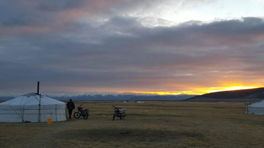 5 day /Terelj, Chinggis Khaan statue, Central Mongolia - Day 2: Karakorum and the stones of Erdene Zuu