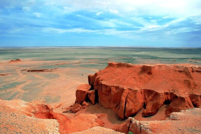 6 Days Gobi Desert Tour with complimentary airport pickup - Day four: singing dunes and a camel ride