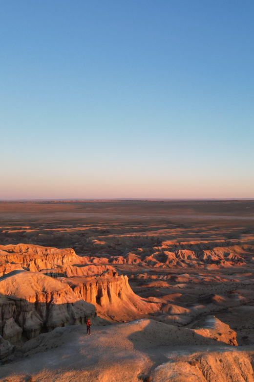 7 Day White stupa Gobi Orkhon valley Central Mongolia - Day Six: Khugnu Khan National Park and Elsen Tasarkhai