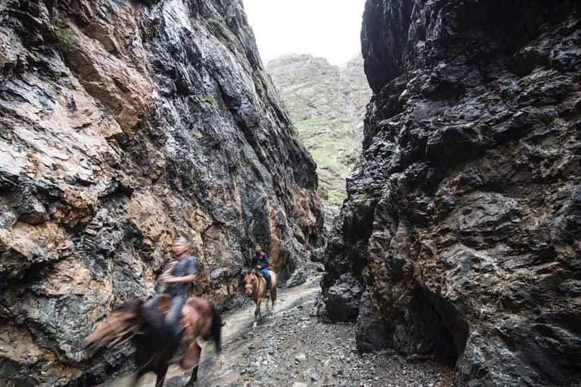 Bus tour to visit Gobi 4 day - What the $690 price really covers