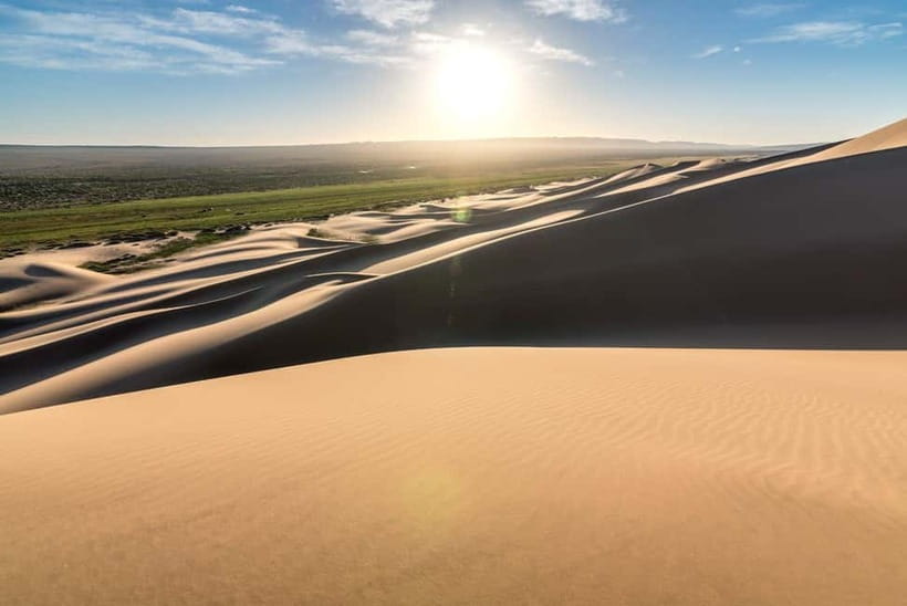 Bus tour to visit Gobi 4 day - Day two: Horse riding and the ice valley
