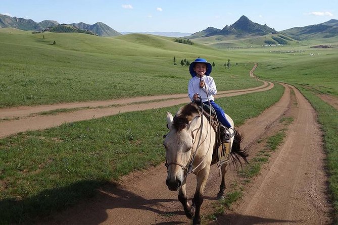 Day Trip to Terelj National Park & Giant Chinggis Khaan Statue - Meeting a nomadic family