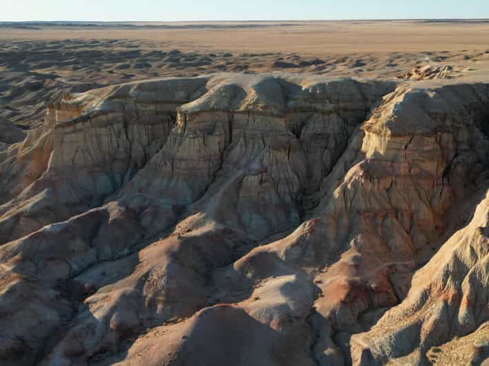 Discover / 8 day Great Gobi and Central Mongolia - Day 1: Chinggis Khaan and Baga Gazriin Chuluu