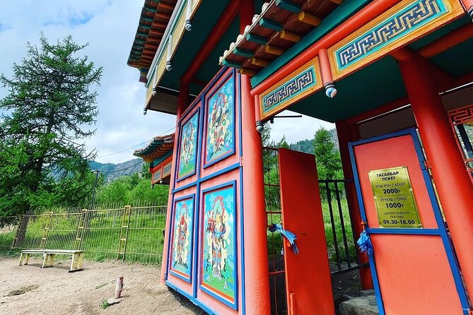 Full Day Private Tour in Terelj National Park with Horse Riding - What the $130 price really covers