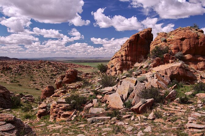 Gobi Desert Tour - Day 1: The Giant Rider and Baga Gazriin Chuluu