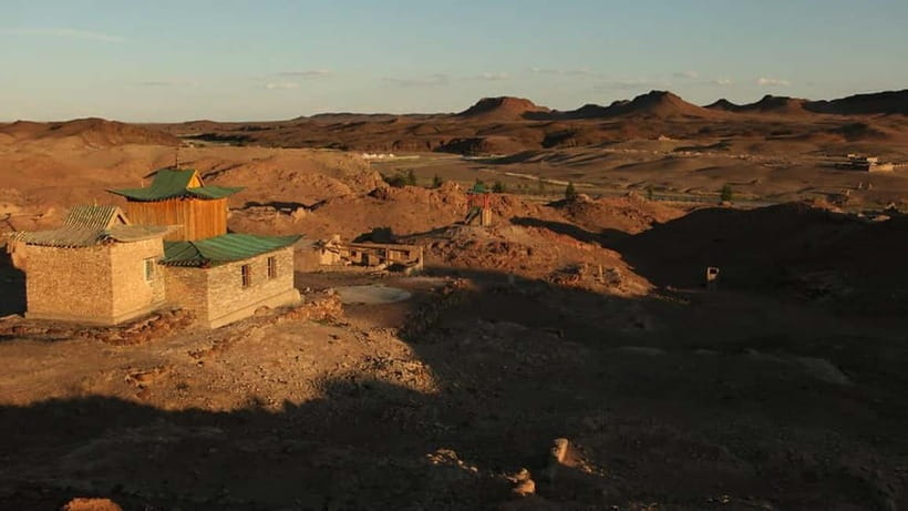 Great Gobi 7 Days Tented Tour - Day 5: Ongiin Khiid, ruins beside the river