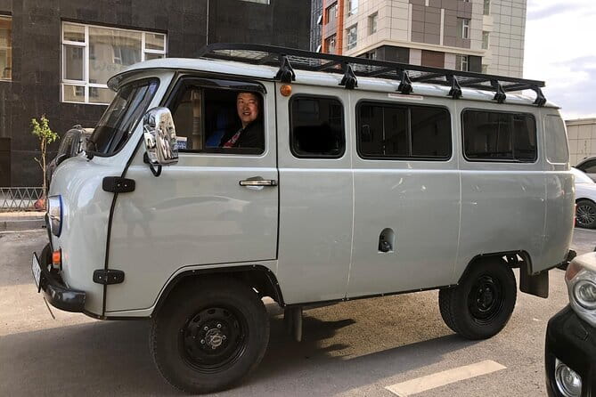 Mongolia - Sedan, Lexus, UAZ Minivan, 4WD Tour& Transport Service - What to Confirm Before You Set Off