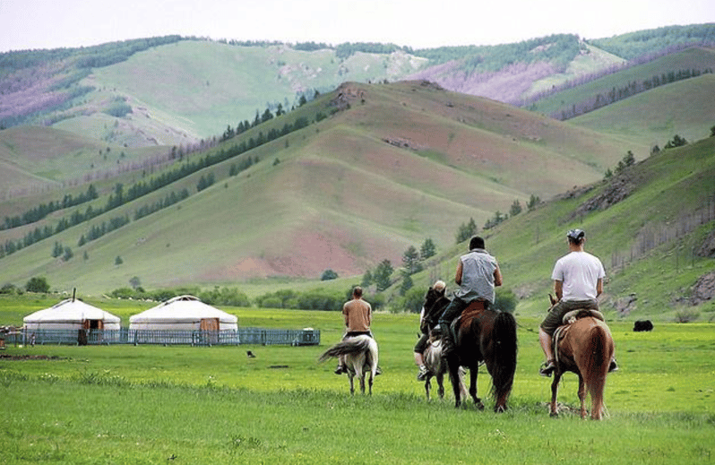 MONGOLIAN NOMADS: 2-Day Horse Trekking & Cow Milking Tour - Why this short trip feels different