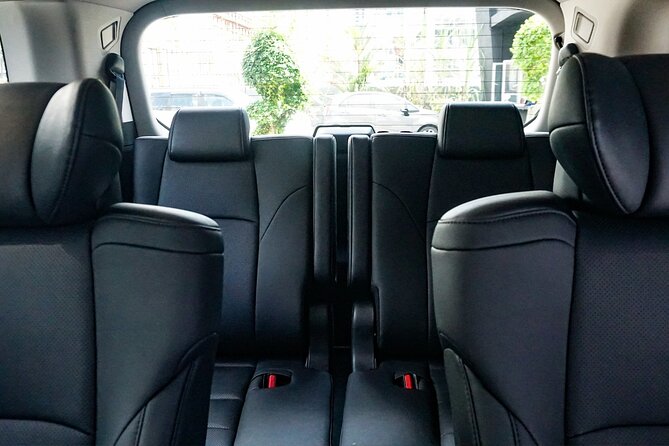 Private Transfer to Ulaanbaatar Airport ULN by Business Vehicle - The strongest practical advantage: reliability