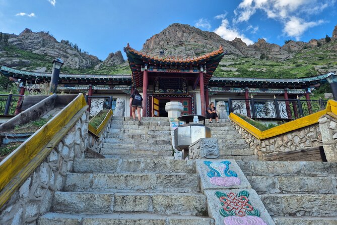 Terelj National Park & Chinggis Khan Statue Day Tour - The Chinggis Khan Statue Complex closes the day with scale