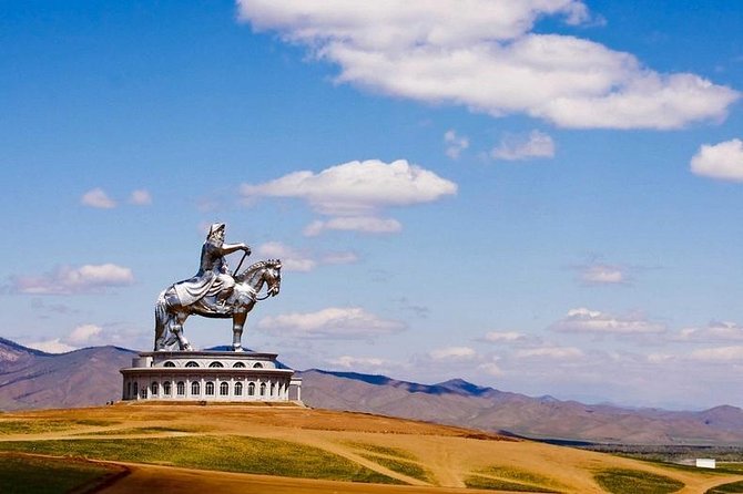 Terelj Private day trip - Leaving Ulaanbaatar for the steppe