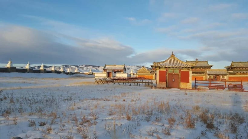 Ulaanbaatar: 4-Day Central Mongolia Winter Tour - Kharkhorin and Tsenkher: Mongolia’s past meets hot water