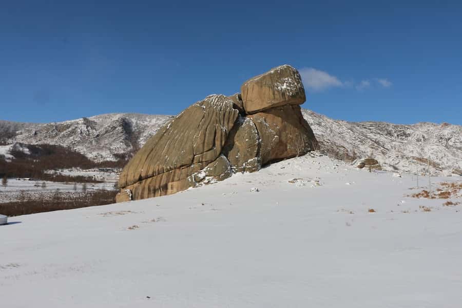 Ulaanbaatar: Chinggis Khaan Equestrian Statue - Terelj NP - Why this two-day route works in winter