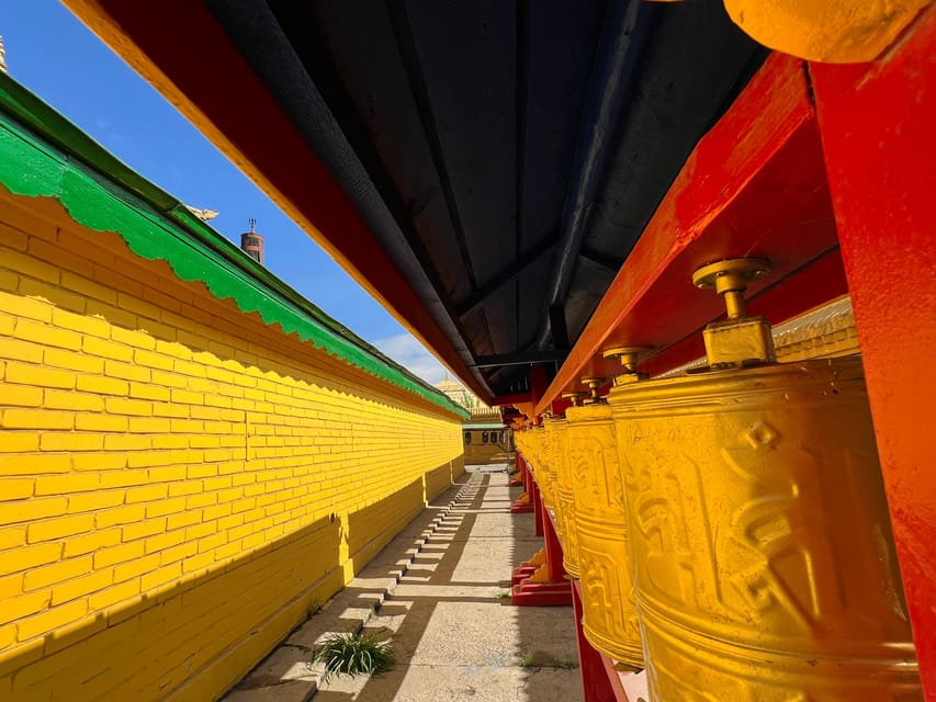Ulaanbaatar Signature Tour – Mongolia’s Capital in One Day - Transport, timing, and the shape of the day